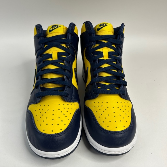 Nike Dunk High SP “Michigan” 2020 - Picture 2 of 8